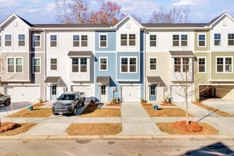 Building Photo - 2011 Quiet Ibis Rd