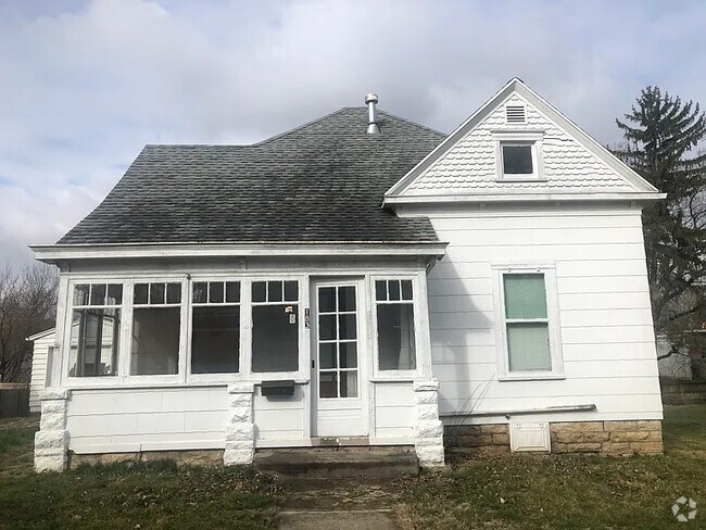 183 N Pearl St