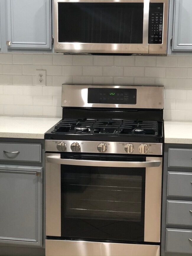 26426 Arboretum Way Unit 1, Murrieta, CA 92563 Condo for Rent in