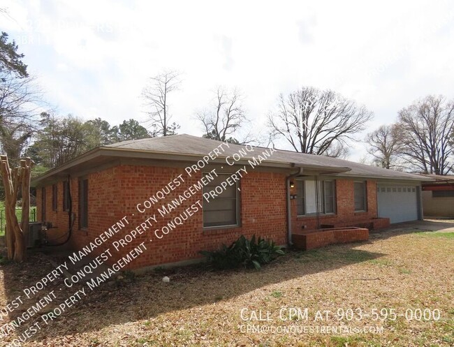 Foto del edificio - Spacious 3 Bedroom, 1-1/2 Bath Home in Tyler!