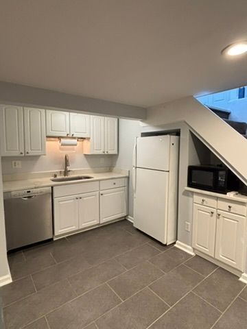 Foto del edificio - 625 Cleveland Ave