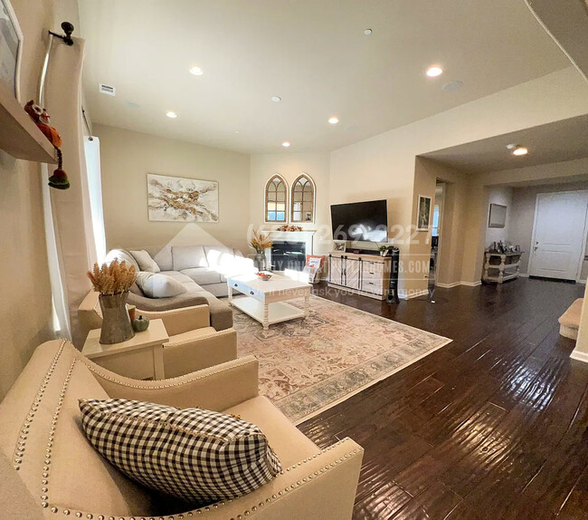 Foto del edificio - 17552 Ralphs Ranch Rd