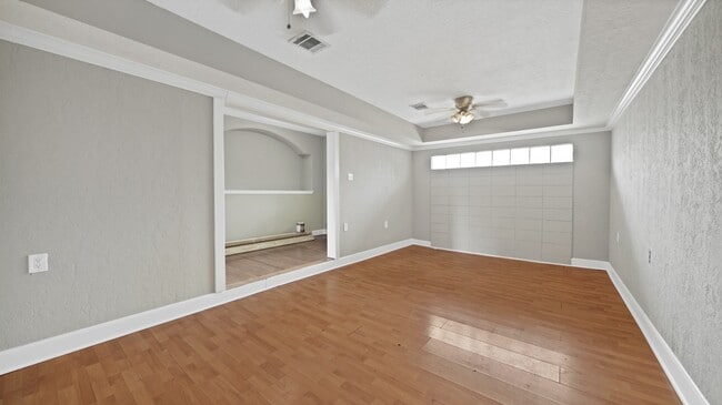 Foto del edificio - 9953 Mango St