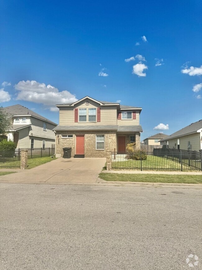 Building Photo - 5605 Capricorn Loop