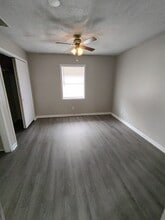 Building Photo - 510 E High St