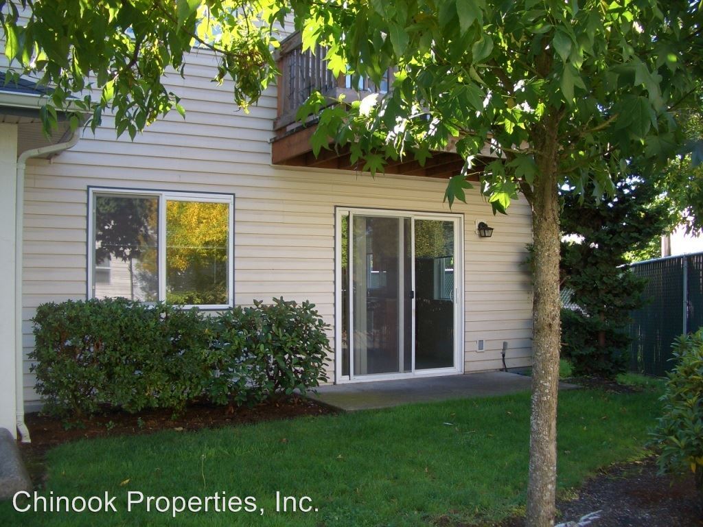 Primary Photo - 1645 River Rd