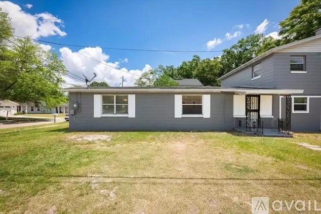 Building Photo - 2940 Fitzgerald St