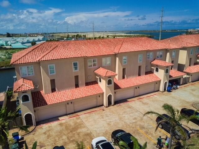 Foto del edificio - 14334 Cruiser St