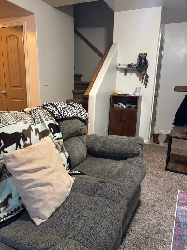 Building Photo - 593 N 50 E