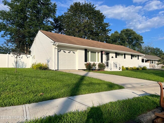 Building Photo - 709 Coral Way