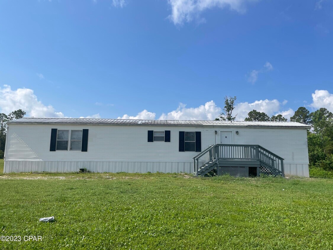 1628 Buchanan St, Southport, FL 32409 House Rental in Southport, FL