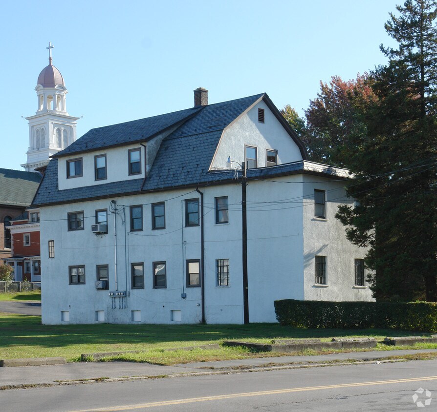 Primary Photo - 1115 Pittston Ave