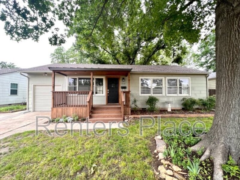Primary Photo - 1537 E 50th Pl