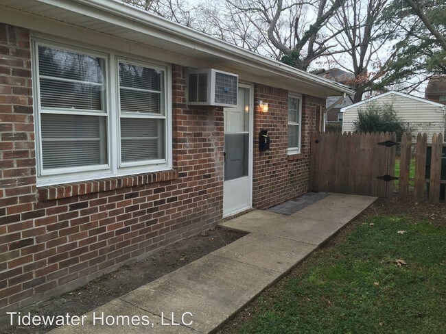 Building Photo - 9473 Hickory St