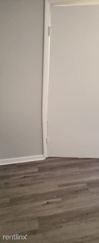 Building Photo - 2 br, 1 bath Apartment - 603-613 Forest Ave