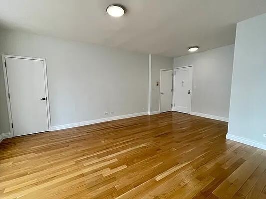 Foto del edificio - 350 E 62nd St