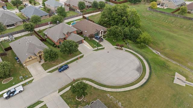 Building Photo - 1051 Carpenter Ct