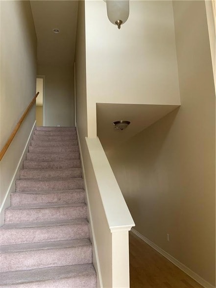 Foto del edificio - 504 Perryl Ln