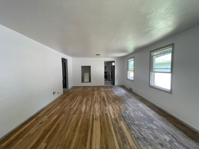 Foto del edificio - 2229 Parkview Pl