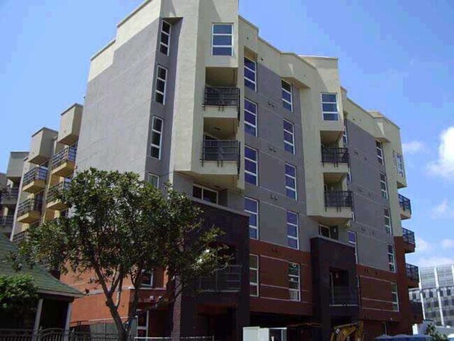 Foto del edificio - 1225 Island