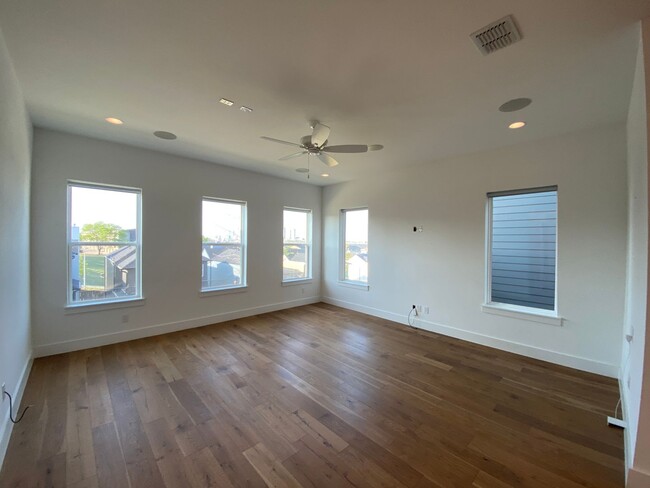 Building Photo - Fort Worth Texas Homes Texas