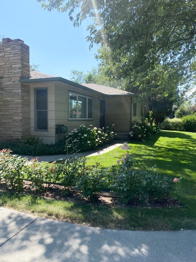 Foto principal - 1446 Norman Park Dr