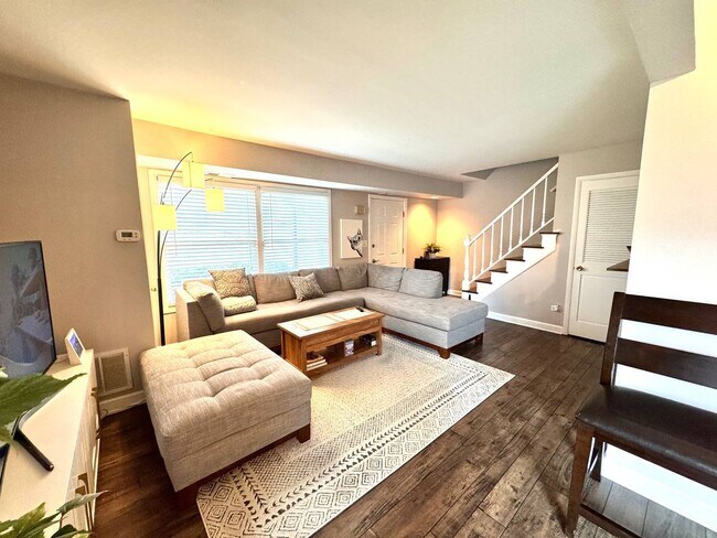 Foto del edificio - 1162 Foxglove Ln