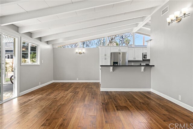 Building Photo - 6255 Jumilla Ave