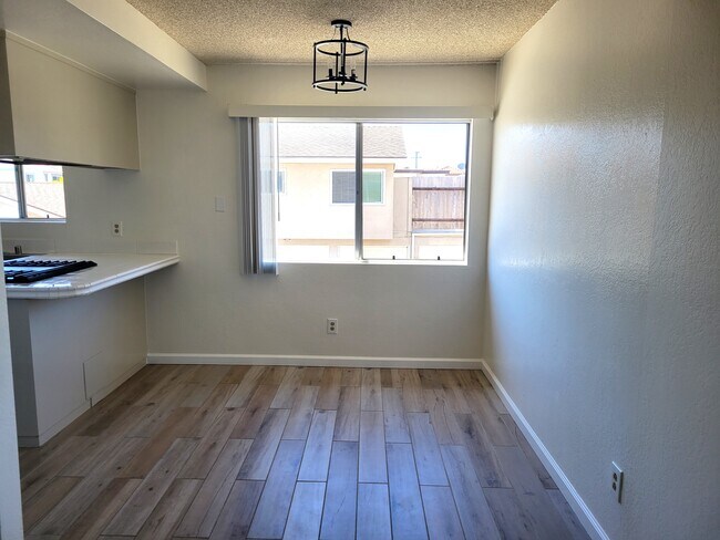 Foto del edificio - 16661 Blanton Ln