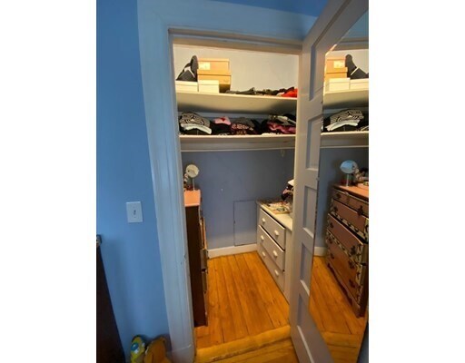 Foto del edificio - 1060 Beacon St