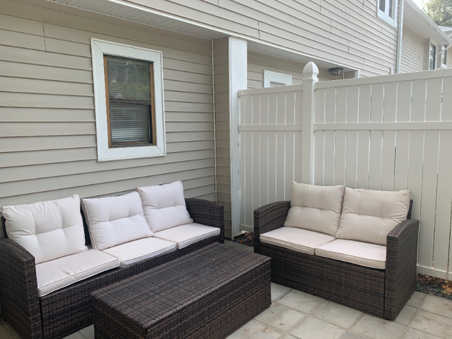 Foto del edificio - 7314 Sandy Creek Dr