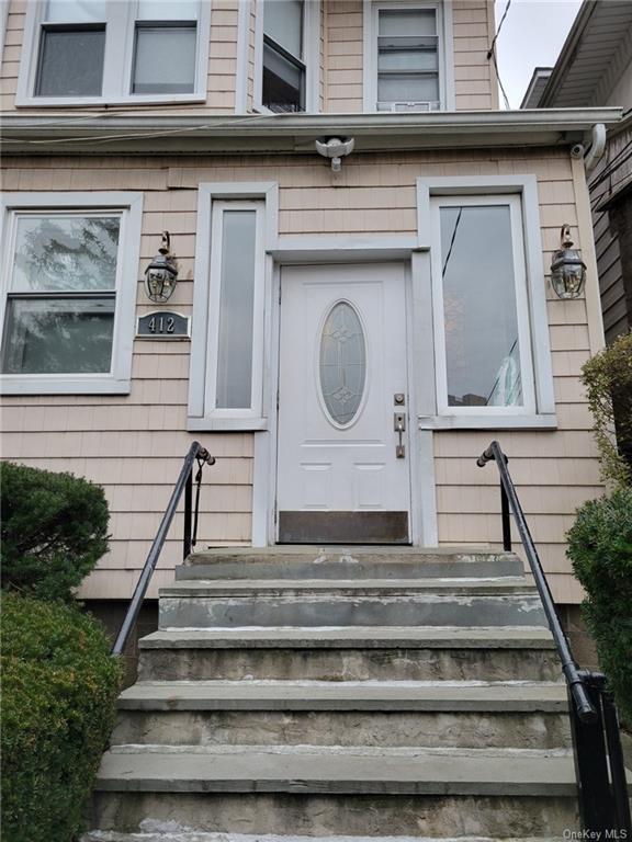 Primary Photo - 412 Warburton Ave