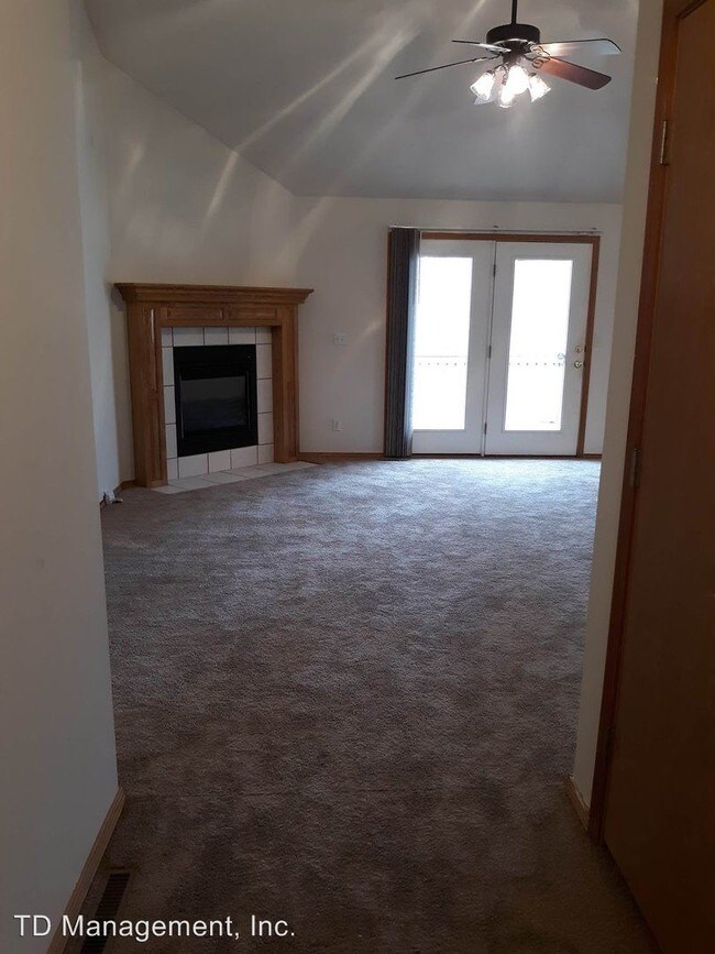 Foto del edificio - 3 br, 2 bath House - 905 W Woodland
