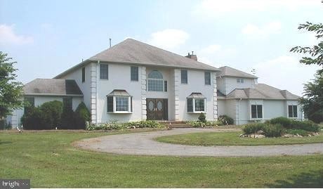 Building Photo - 120 Oechsle Rd