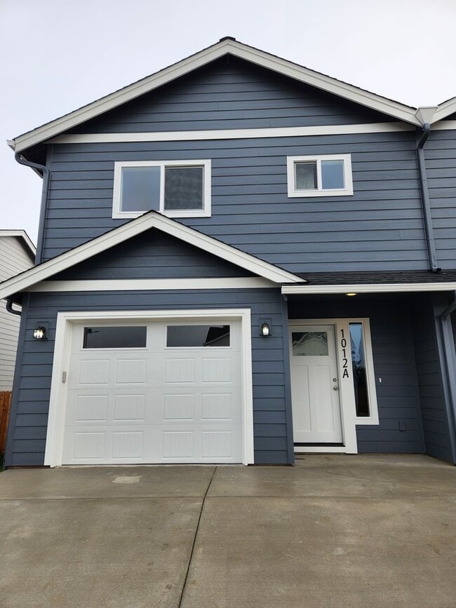 Building Photo - 1012 Peach Rd