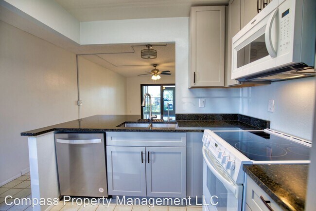 Building Photo - 2 br, 2 bath House - 461 Airport Ave E #104