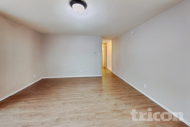 Foto del edificio - 2830 Judith Ln