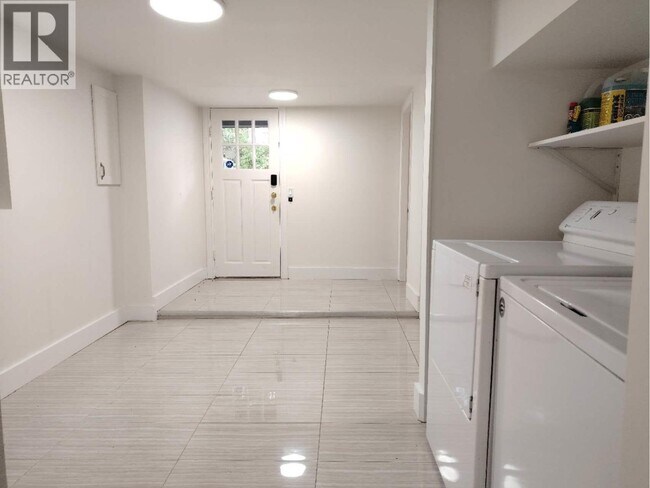 Photo du bâtiment - 3xxxx W 36th Ave