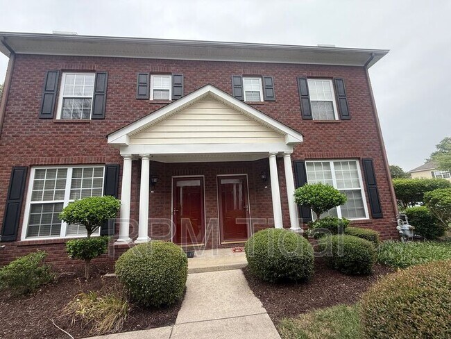 Foto del edificio - 5813 Ludington Dr