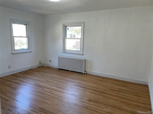 Foto del edificio - 49 Central Ave