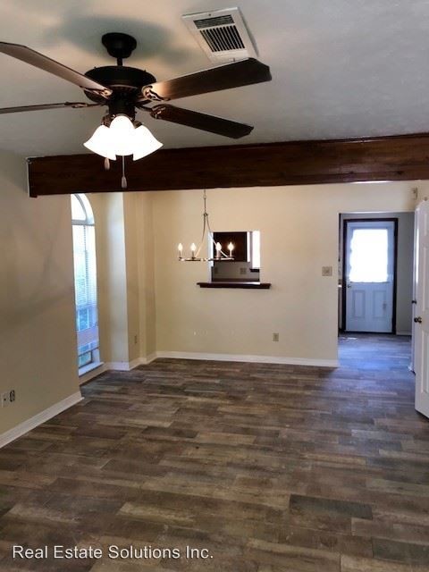 Building Photo - 3619 N State St