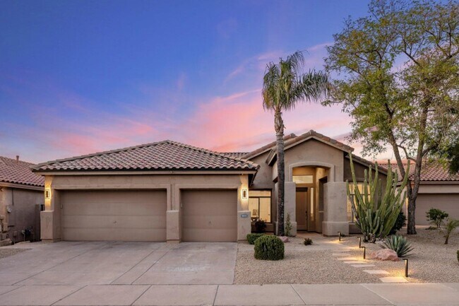 Building Photo - 9872 E Winchcomb Dr