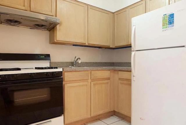 Foto del edificio - 3 bedroom in BROOKLYN NY 11211