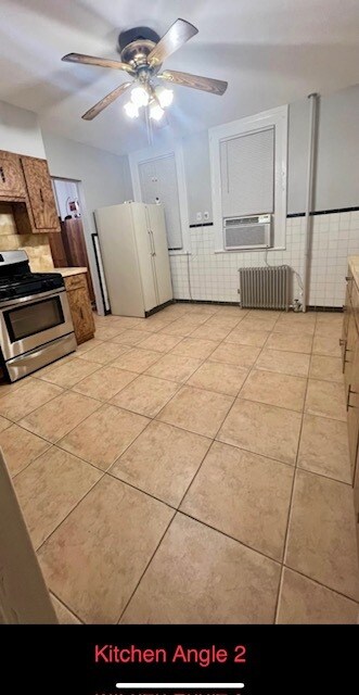 Primary Photo - 87 Heckel St
