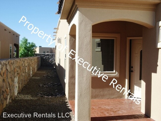 Building Photo - 3 br, 2 bath House - 4214 Tres Niños B