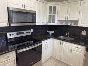 Building Photo - 7765 SW 86th St