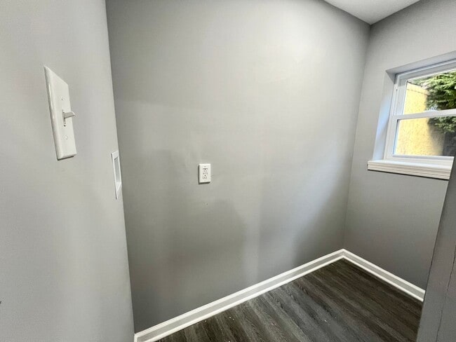 Building Photo - Anika Homes 3 Bedroom