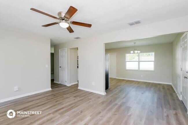 Foto del edificio - 412 13TH ST NE, RUSKIN, FL 33570