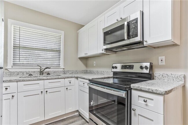 Foto del edificio - 494 Hutchens Rd SE