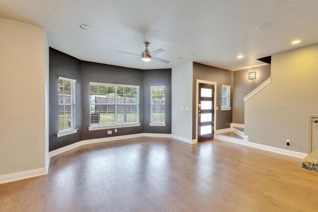 Foto del edificio - 2358 Wilson St